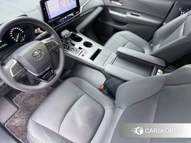 Toyota Saina 2022 Белый из Китая, фото 4