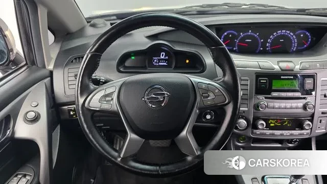 Ssangyong Korando Turismo 2018 Черный из Кореи, фото 4