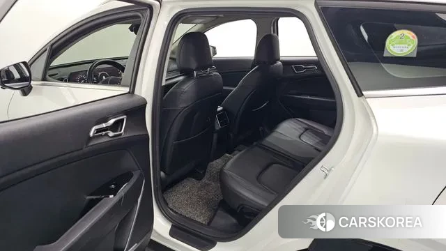 Kia Sportage 5th Generation 2022 Белый из Кореи, фото 4