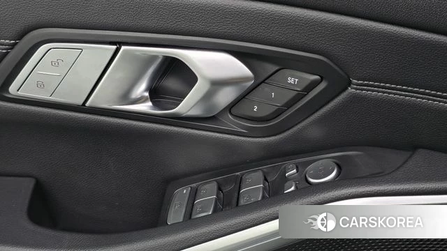 BMW 3 Series (G20) 2021 Черный из Кореи, фото 4