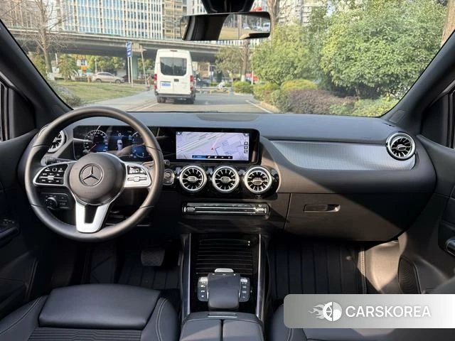 Mercedes-Benz Class B 2023 Белый из Китая, фото 4