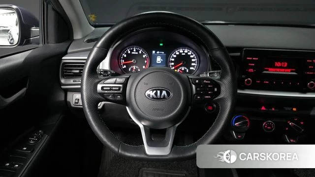 Kia Stonic 2018 Синий из Кореи, фото 4