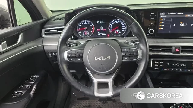 Kia K5 3rd generation 2023 Серый из Кореи, фото 4