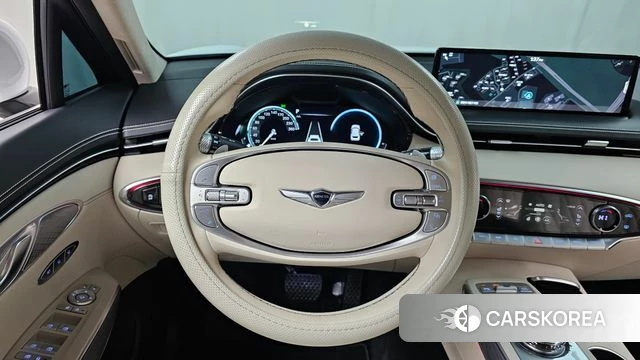 Genesis GV70 2024 Белый из Кореи, фото 4