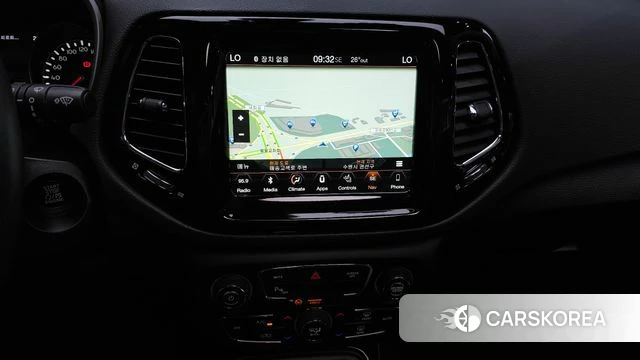 Jeep Compass 2nd Generation 2019 Белый из Кореи, фото 4