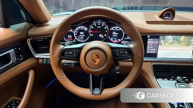 Porsche Panamera (971) 2021 Белый из Кореи, фото 4