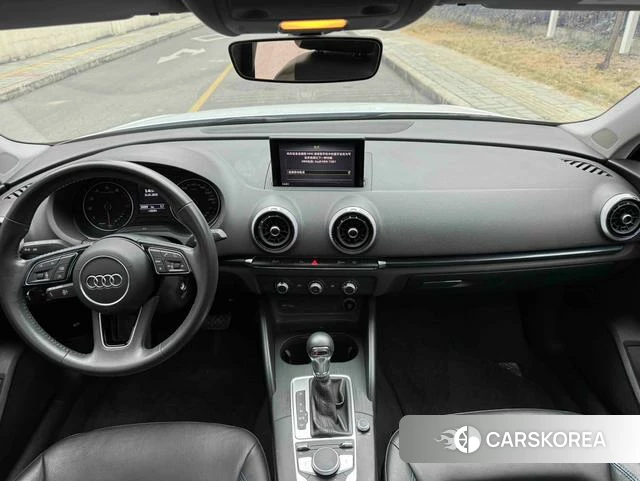 Audi A3 2021 Белый из Китая, фото 4
