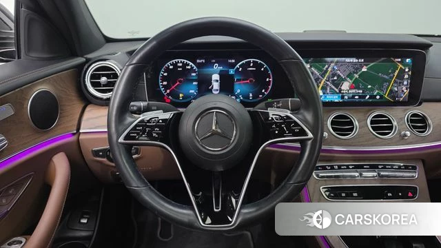 Mercedes-Benz E-Class W213 2021 Черный из Кореи, фото 4