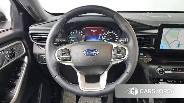 Ford Explorer 6th Generation 2020 Белый из Кореи, фото 4
