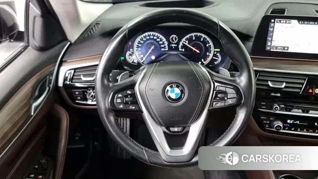 BMW 5 Series (G30) 2018 Серый из Кореи, фото 4