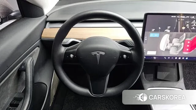 Tesla Model 3 2021 Белый из Кореи, фото 4