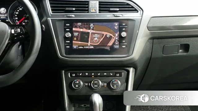 Volkswagen Tiguan second Generation 2020 Серый из Кореи, фото 4