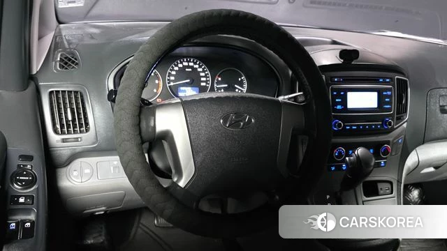 Hyundai The New Grand Starex 2018 Серебристо-серый из Кореи, фото 4