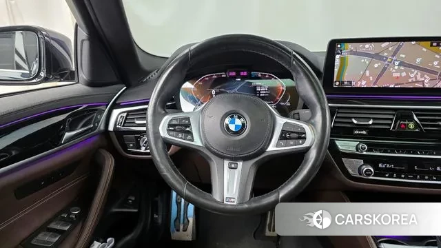 BMW 5 Series (G30) 2021 Черный из Кореи, фото 4