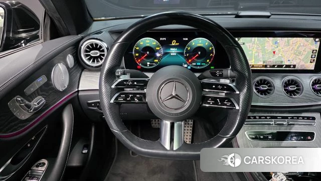 Mercedes-Benz E-Class W213 2021 Черный из Кореи, фото 4