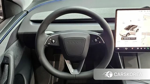 Tesla Model Y 2025 Белый из Кореи, фото 4