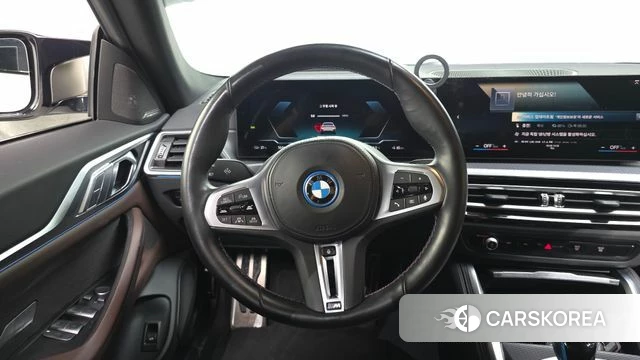 BMW i4 2022 Белый из Кореи, фото 4
