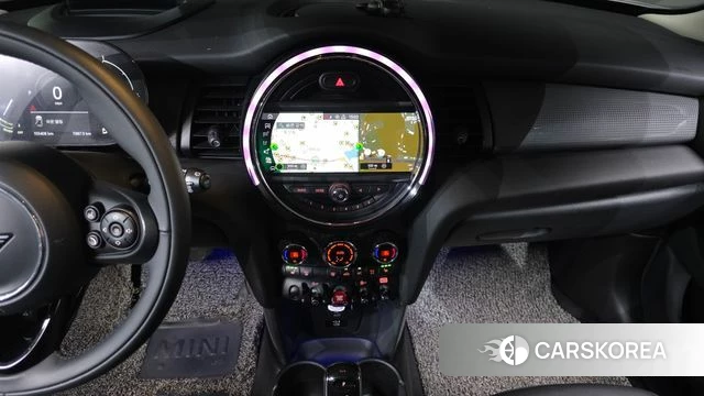 Mini Cooper 2021 Зеленый из Кореи, фото 4