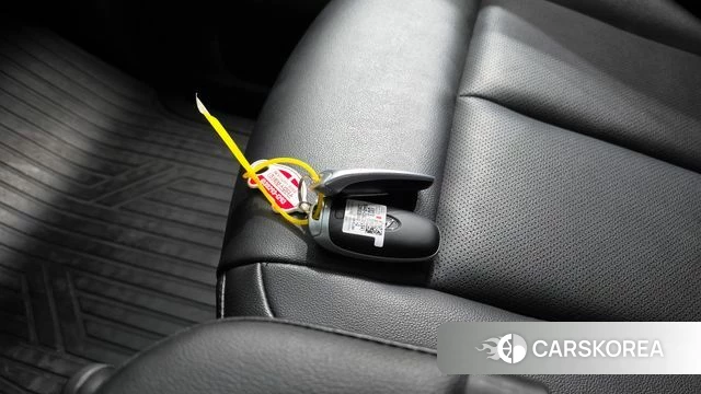 Hyundai Staria 2022 Черный из Кореи, фото 4