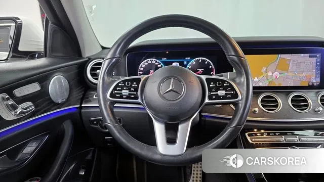 Mercedes-Benz E-Class W213 2018 Белый из Кореи, фото 4