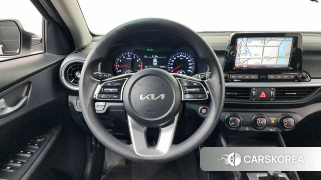 Kia The New K3 2nd generation 2022 Белый из Кореи, фото 4