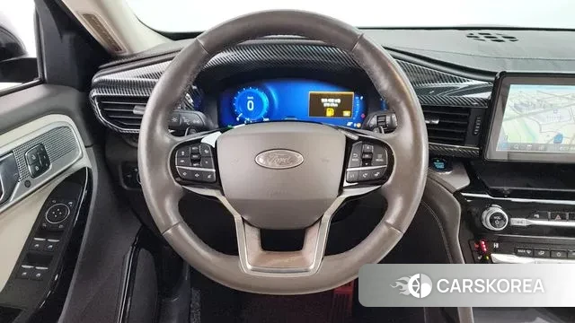 Ford Explorer 6th Generation 2021 Черный из Кореи, фото 4