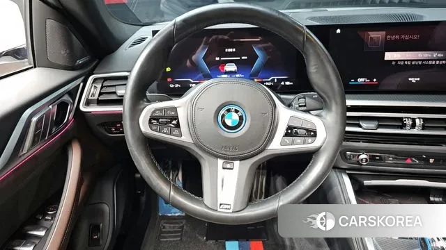BMW i4 2022 Белый из Кореи, фото 4