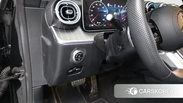 Mercedes-Benz CLE-Class C236 2024 Черный из Кореи, фото 4