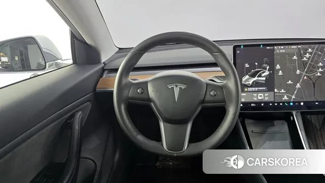 Tesla Model 3 2020 Серый из Кореи, фото 4