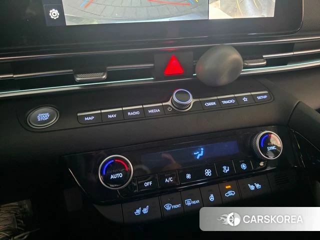 Hyundai The New Avante (CN7) 2023 Серый из Кореи, фото 4