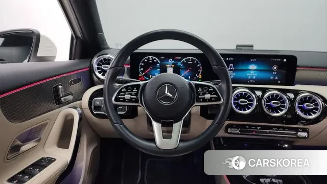 Mercedes-Benz A-Class W177 2021 Белый из Кореи, фото 4