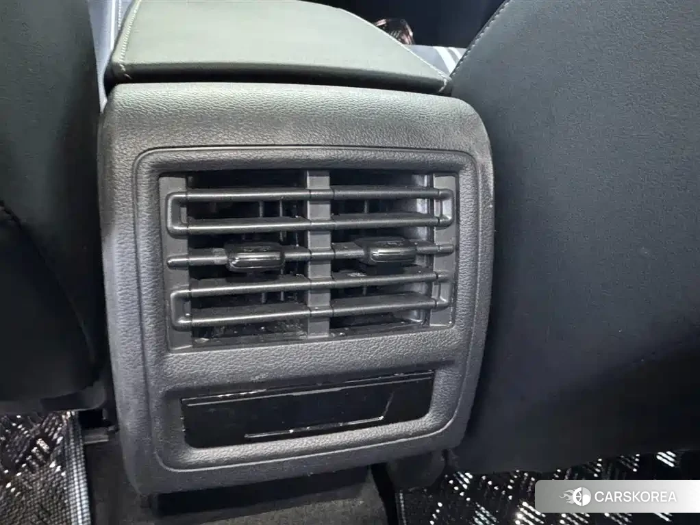 Volkswagen Golf 2022 Белый из Китая, фото 4
