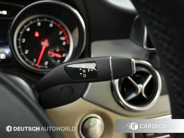 Mercedes-Benz GLA-Class X156 2018 Белый из Кореи, фото 4