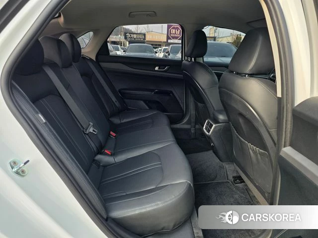 Kia K5 3rd generation 2022 Белый из Кореи, фото 4