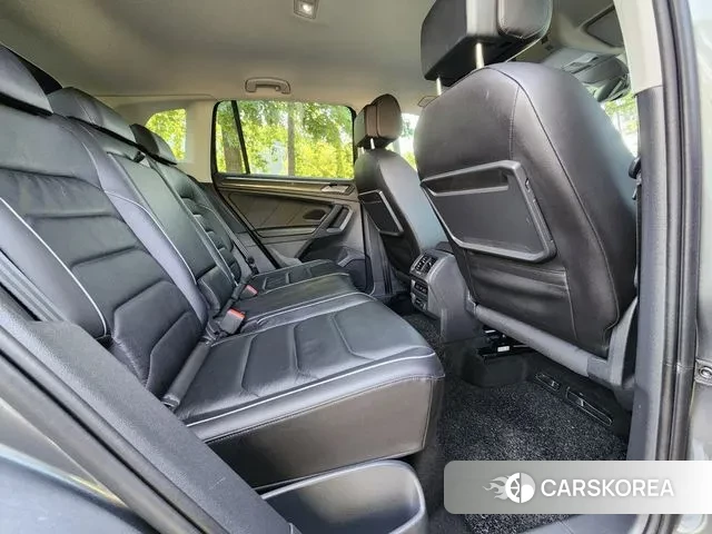 Volkswagen Tiguan second Generation 2020 Серый из Кореи, фото 4