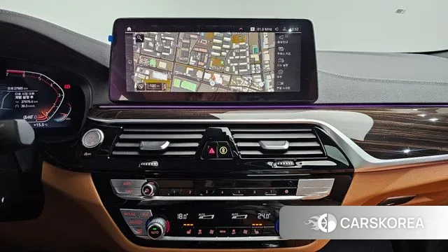 BMW 5 Series (G30) 2022 Черный из Кореи, фото 4