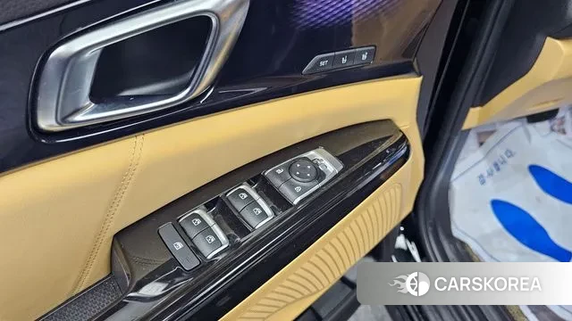 Kia Carnival 4th generation 2023 Черный из Кореи, фото 4