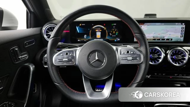 Mercedes-Benz A-Class W177 2021 Белый из Кореи, фото 4