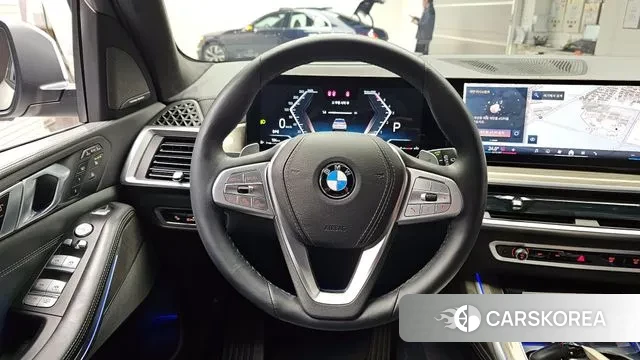 BMW X7 (G07) 2024 Белый из Кореи, фото 4