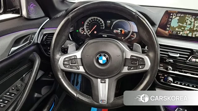 BMW 5 Series (G30) 2018 Черный из Кореи, фото 4
