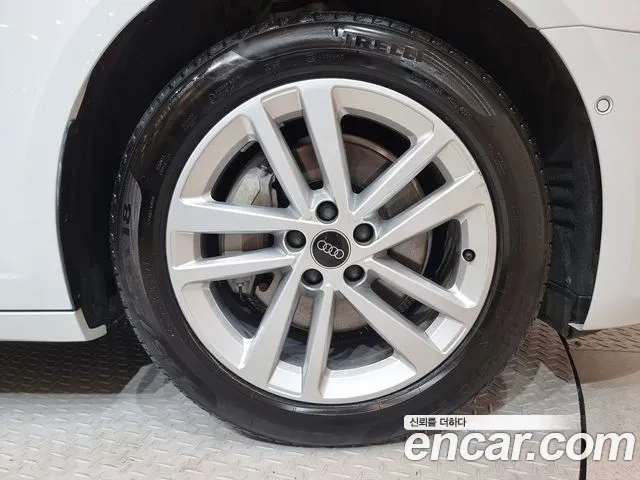 Audi A6 (C8) 2023 Белый из Кореи, фото 4