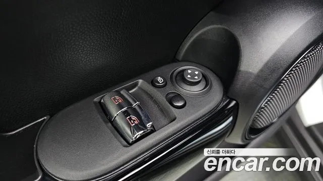 Mini Cooper 2024 Белый из Кореи, фото 4