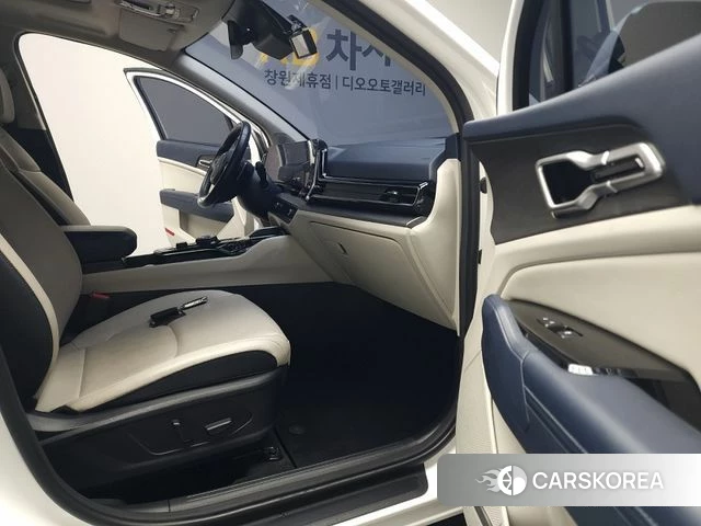 Kia Sportage 5th Generation 2022 Жемчужный цвет из Кореи, фото 4