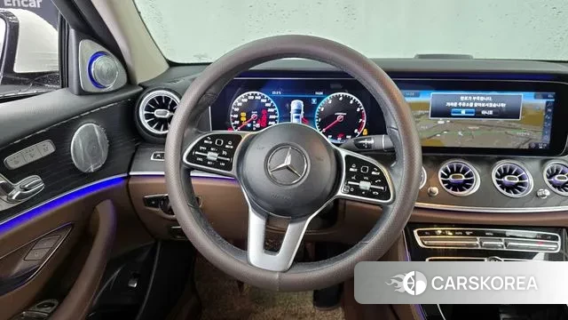 Mercedes-Benz E-Class W213 2019 Белый из Кореи, фото 4