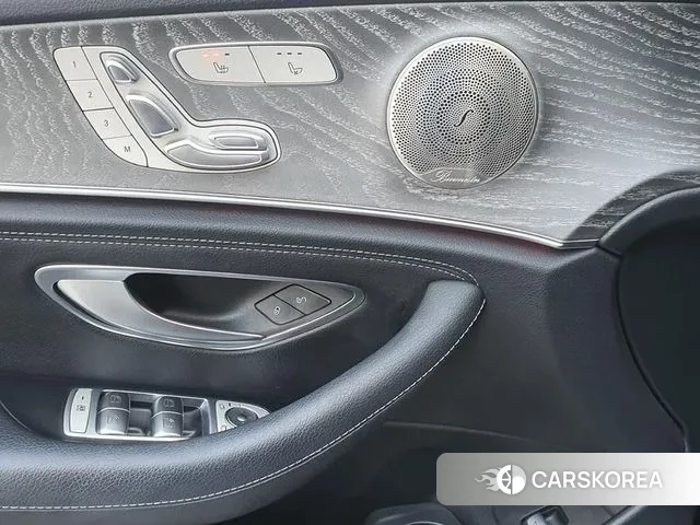 Mercedes-Benz E-Class W213 2022 Серый из Кореи, фото 4