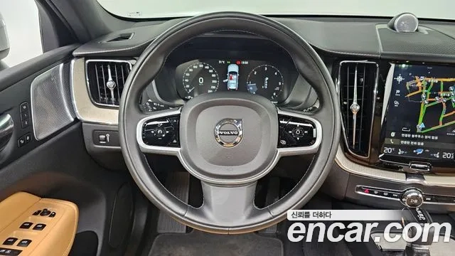 Volvo XC60 second Generation 2018 Белый из Кореи, фото 4