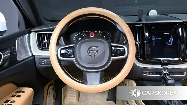 Volvo XC60 second Generation 2019 Белый из Кореи, фото 4