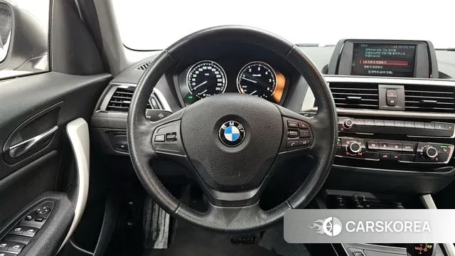 BMW 1 Series (F20) 2018 Белый из Кореи, фото 4