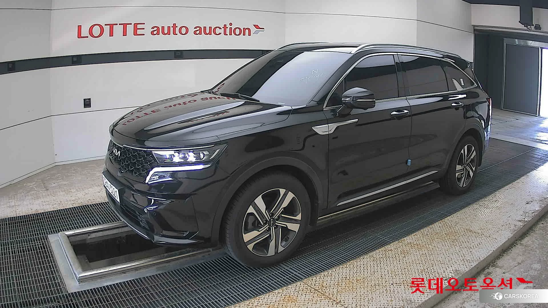 Kia Sorento Hybrid 2023 Черный из Кореи, фото 4