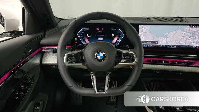 BMW 5 Series (G60) 2026 Белый из Кореи, фото 4
